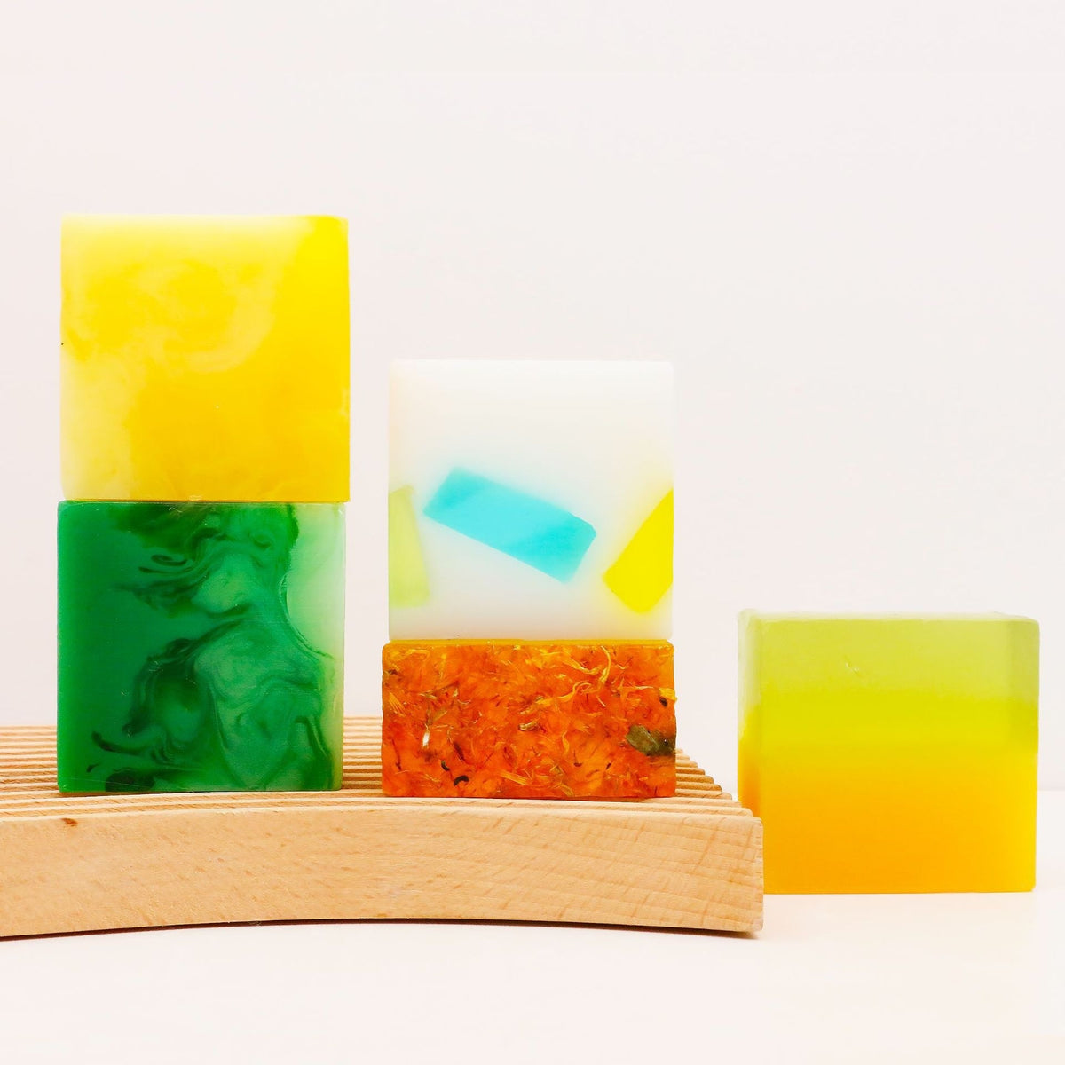Tea Tree Rose Soap Essential Oil Soap Soap Cleaning Face Washing Handmade Soap Goat Soap Facial Soap by Ricaloux
