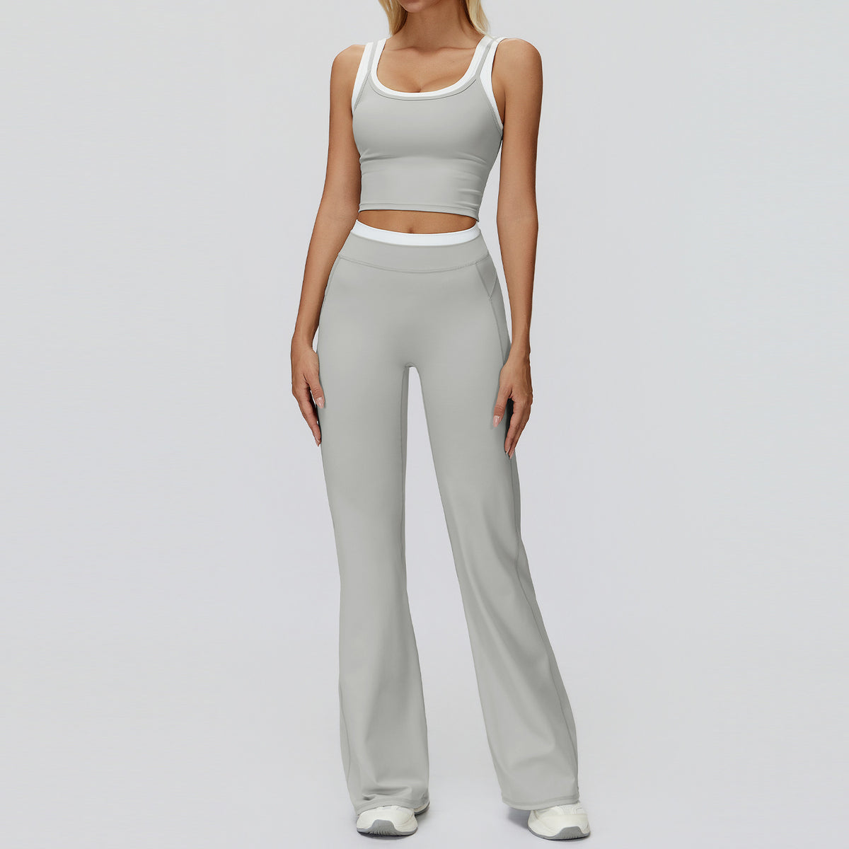 Contrast Nude Yoga Suit Thread by Ricaloux