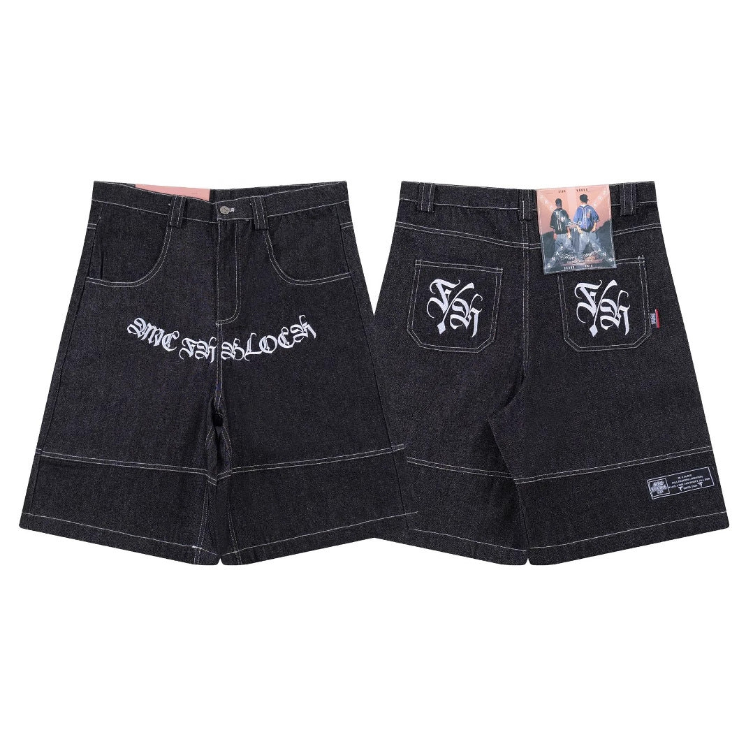 Carnot-style Embroidered Cursive Lettering Denim Shorts by Ricaloux