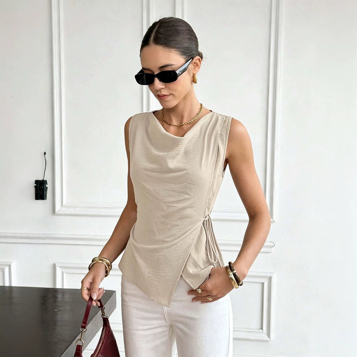 Womens Sleeveless Top With A French-Style Scoop Neck And Asymmetrical Hem – Premium 0 | RICALOUX