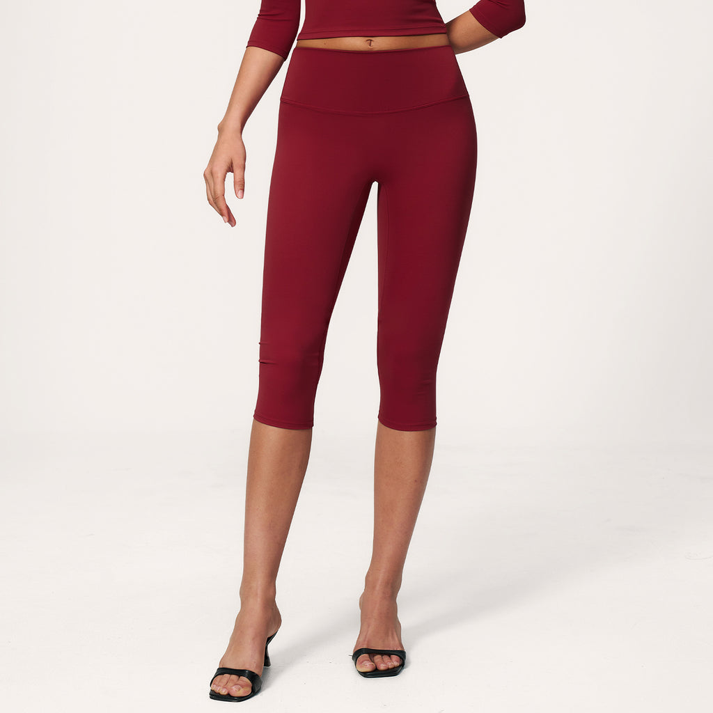 High-waisted Butt-lifting Form-fitting Slimming Workout Capris by Ricaloux