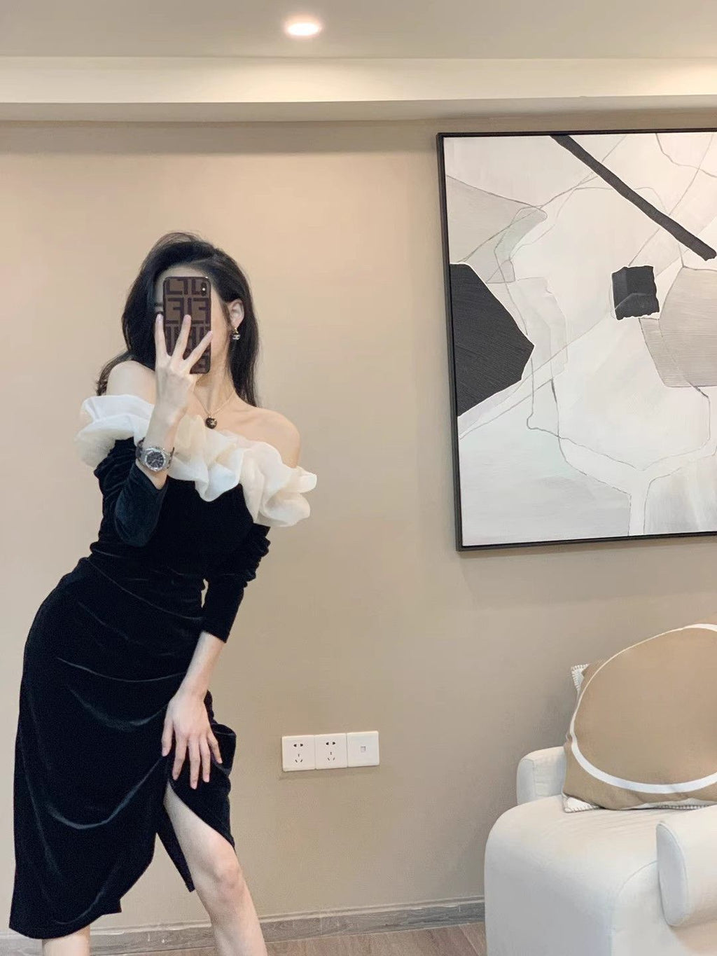 New High-end Velvet Casual Dress For Women by Ricaloux