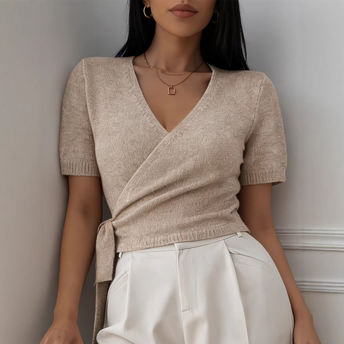 V-neck Knitted Short-sleeve Top With Tie Detail – Premium 0 | RICALOUX