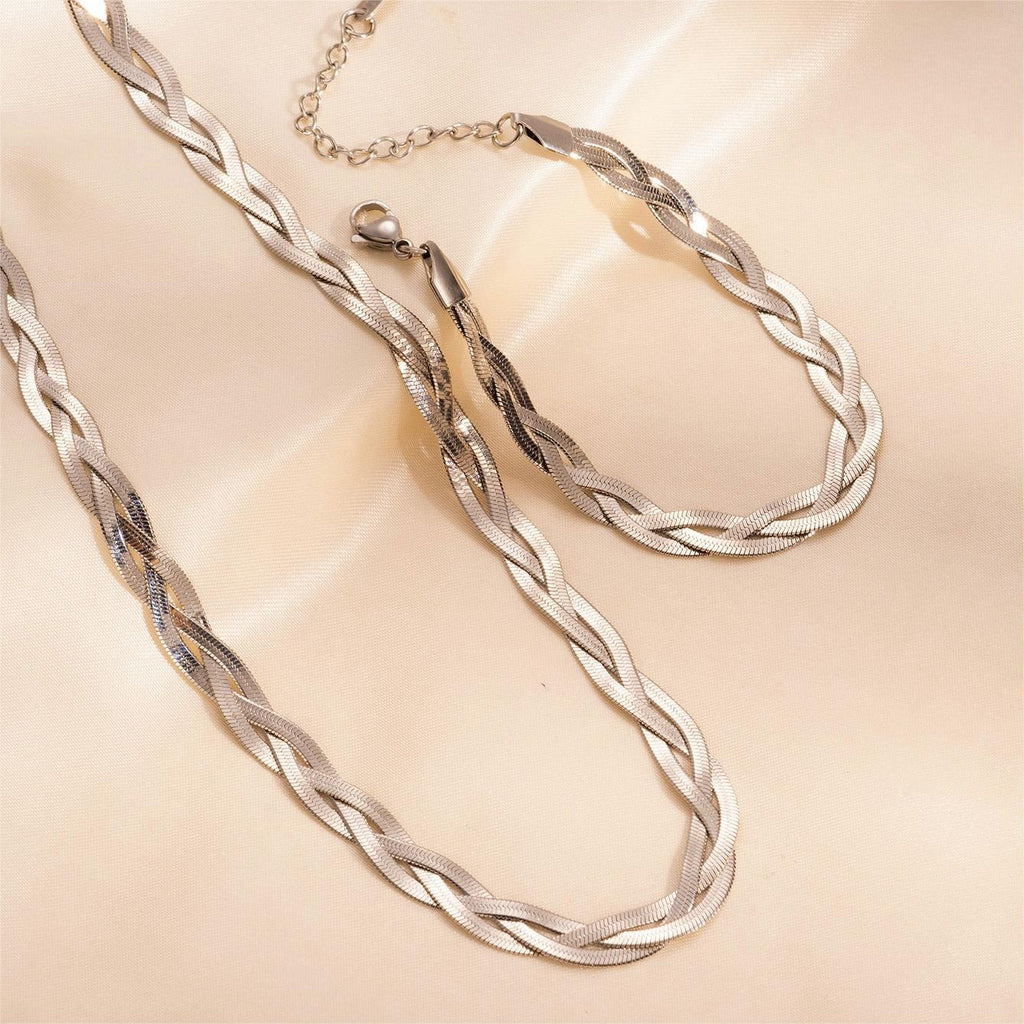 Sleek Stylish Alloy Jewelry For Women by Ricaloux