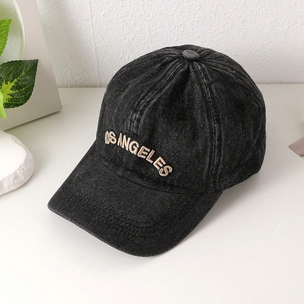 Men's And Women's Three-dimensional Letter Embroidery Design Retro Distressed Texture Baseball Cap For Daily Commuting, Street Outings, Trendy Hat by Ricaloux
