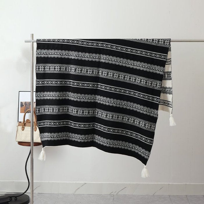 Ethnic-style Knitted Tassel Shawl – Premium 0 | RICALOUX