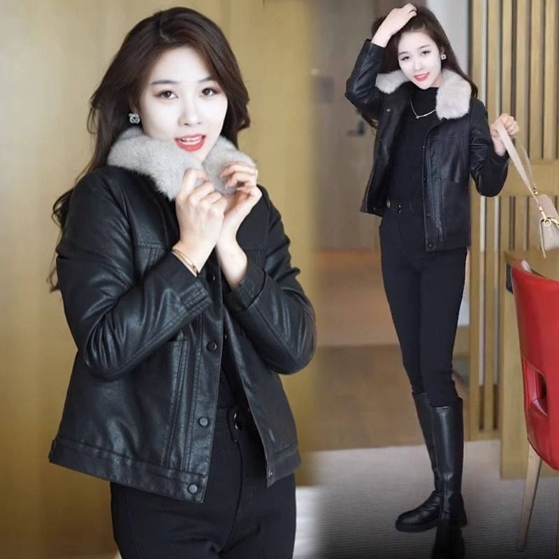 Womens Stylish Padded Short Coat With A Fur Collar – Premium 0 | RICALOUX