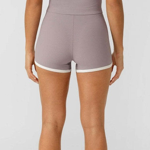 Color-block Nude-effect High-waisted Yoga Shorts For Women by Ricaloux
