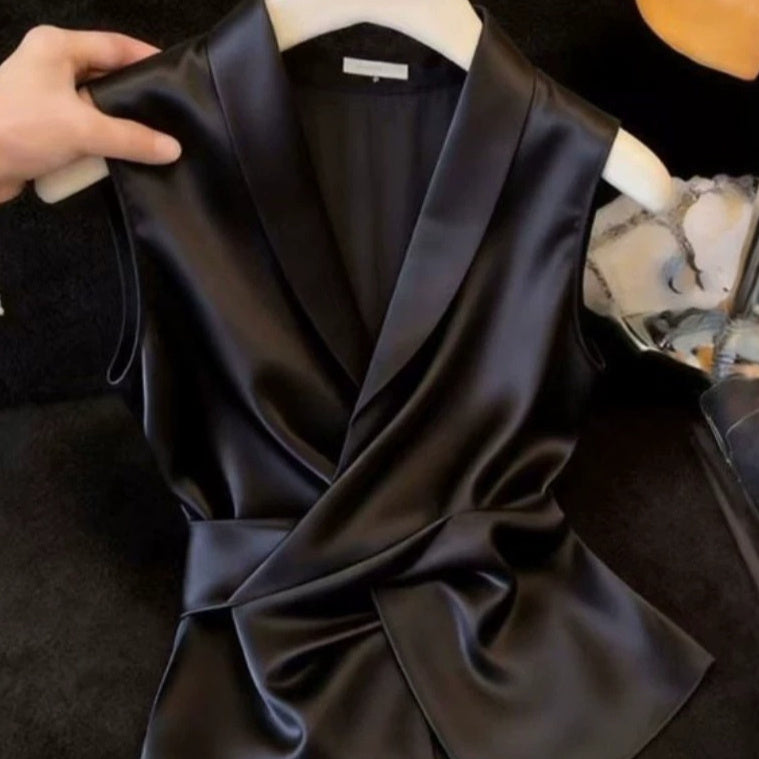 Exquisitely Beautiful French-style Satinwaisted Waistcoat For Women by Ricaloux