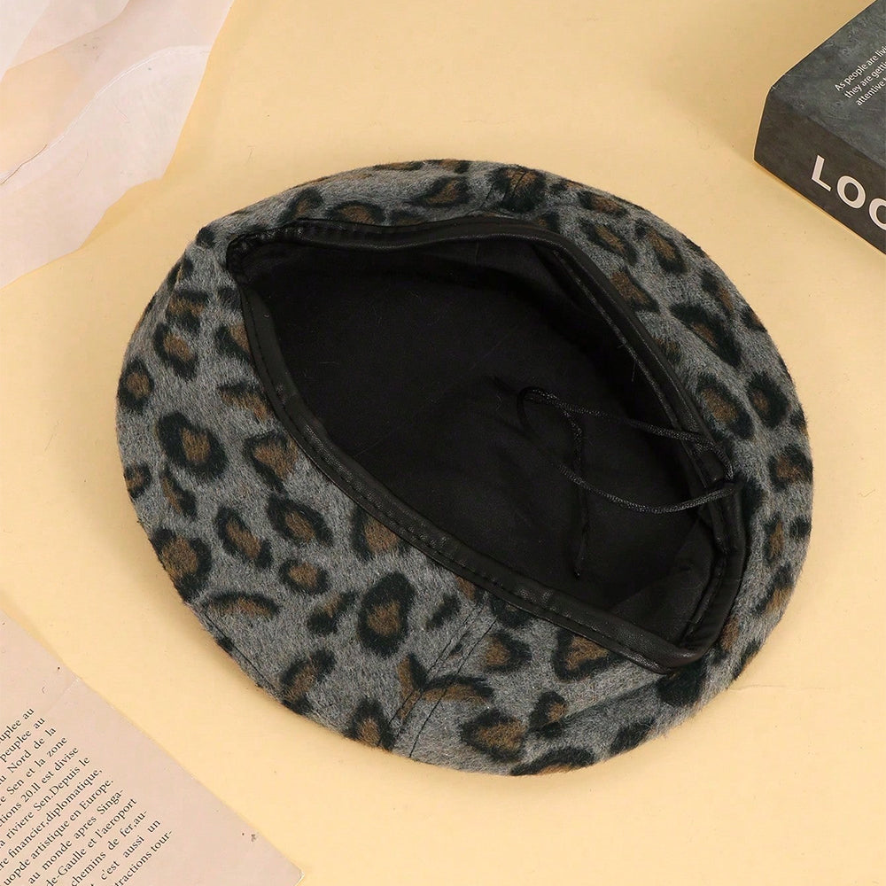Men's And Women's Identical Leopard Print Texture PU Leather Base Cap To Enhance The Atmosphere, Sweet And Cool Girl Style Fedora Hat, Suitable For Outdoor Shopping, Daily Dates. by Ricaloux