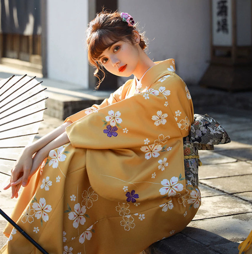 Elegant Young Ladys Japanese-style Kimono Formal Wear Womens Modernized Kimono And Yukata by Ricaloux