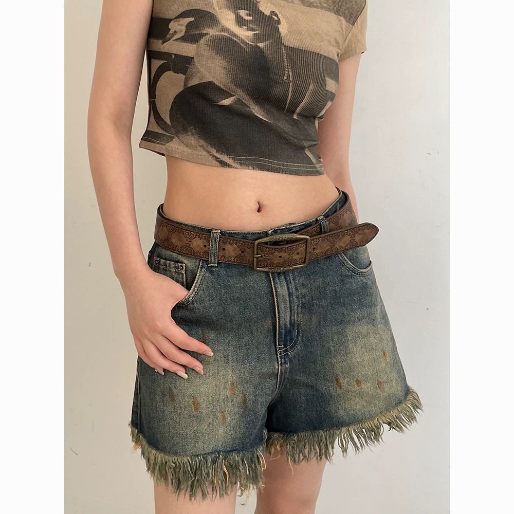 American-style Vintage Embossed Distressed Leather Belt With A Bronze Buckle, Versatile For Jeans by Ricaloux