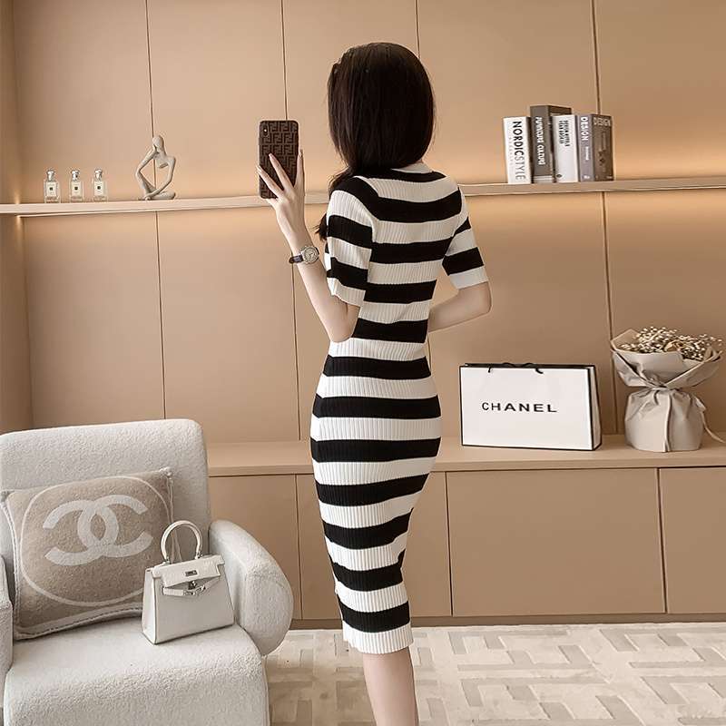 Black And White Striped Viscose Knit Midi Dress With Color-blocking by Ricaloux