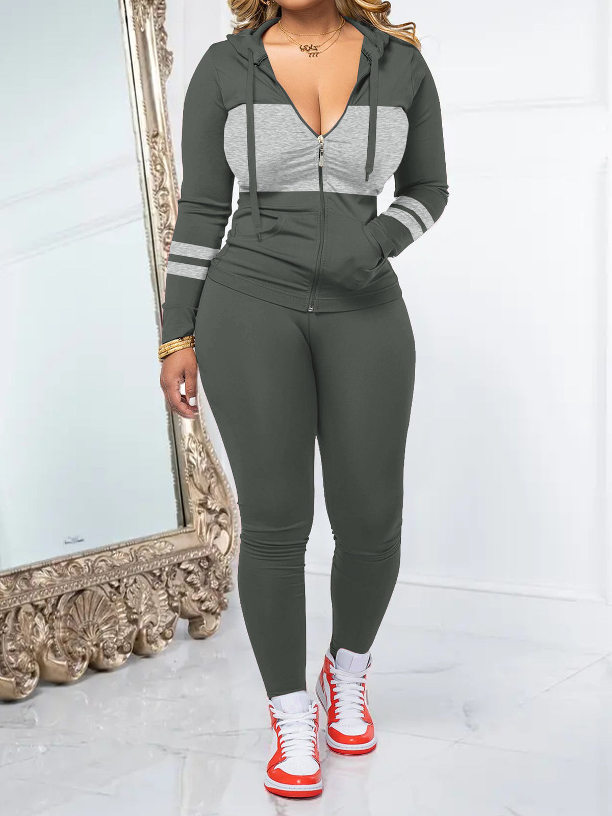 Round-neck Zip-up Long-sleeve Top Paired With Long Pants In A Set – Premium 0 | RICALOUX