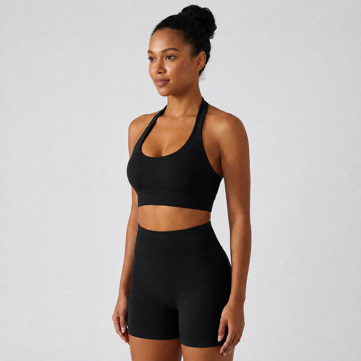 Halter-style Sports Bra And Shorts Set For Women – Premium 0 | RICALOUX