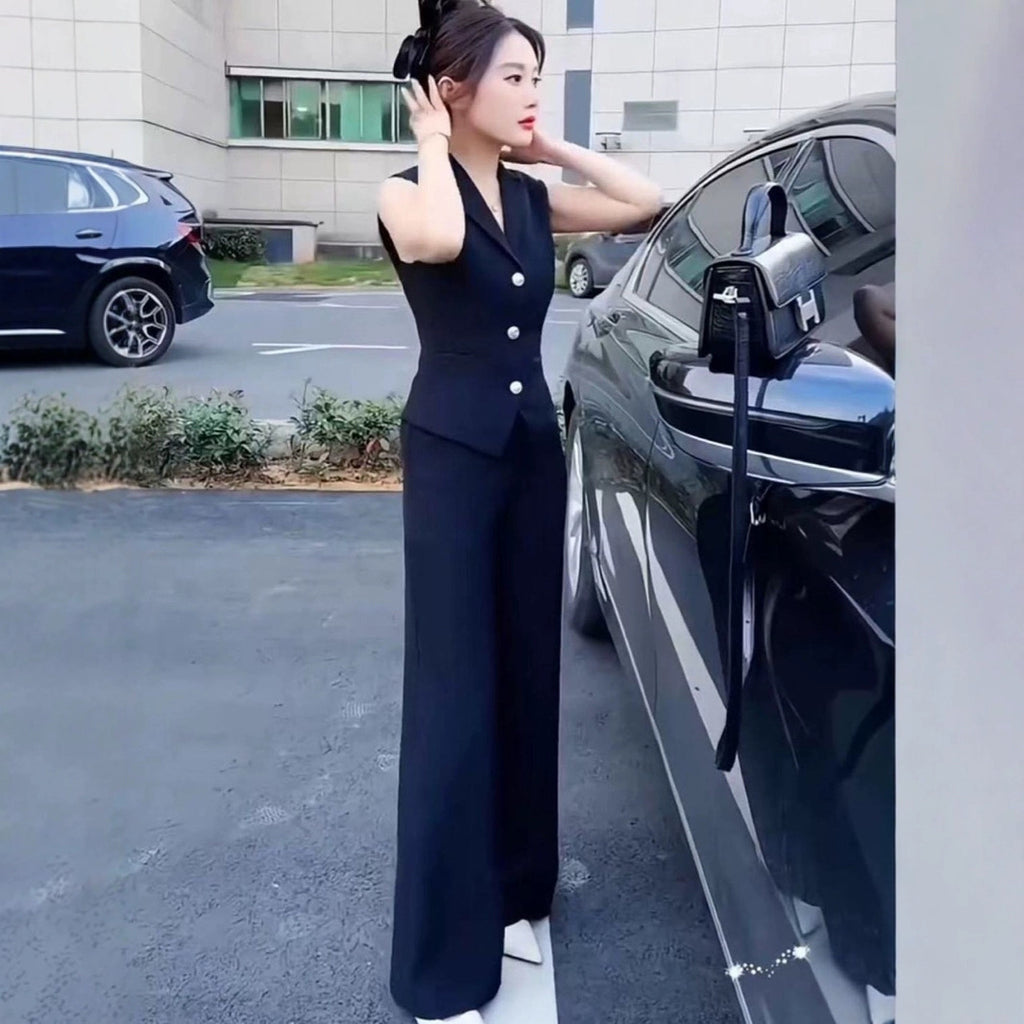 Simple And Stylish Womens Commuting Outfit Set by Ricaloux