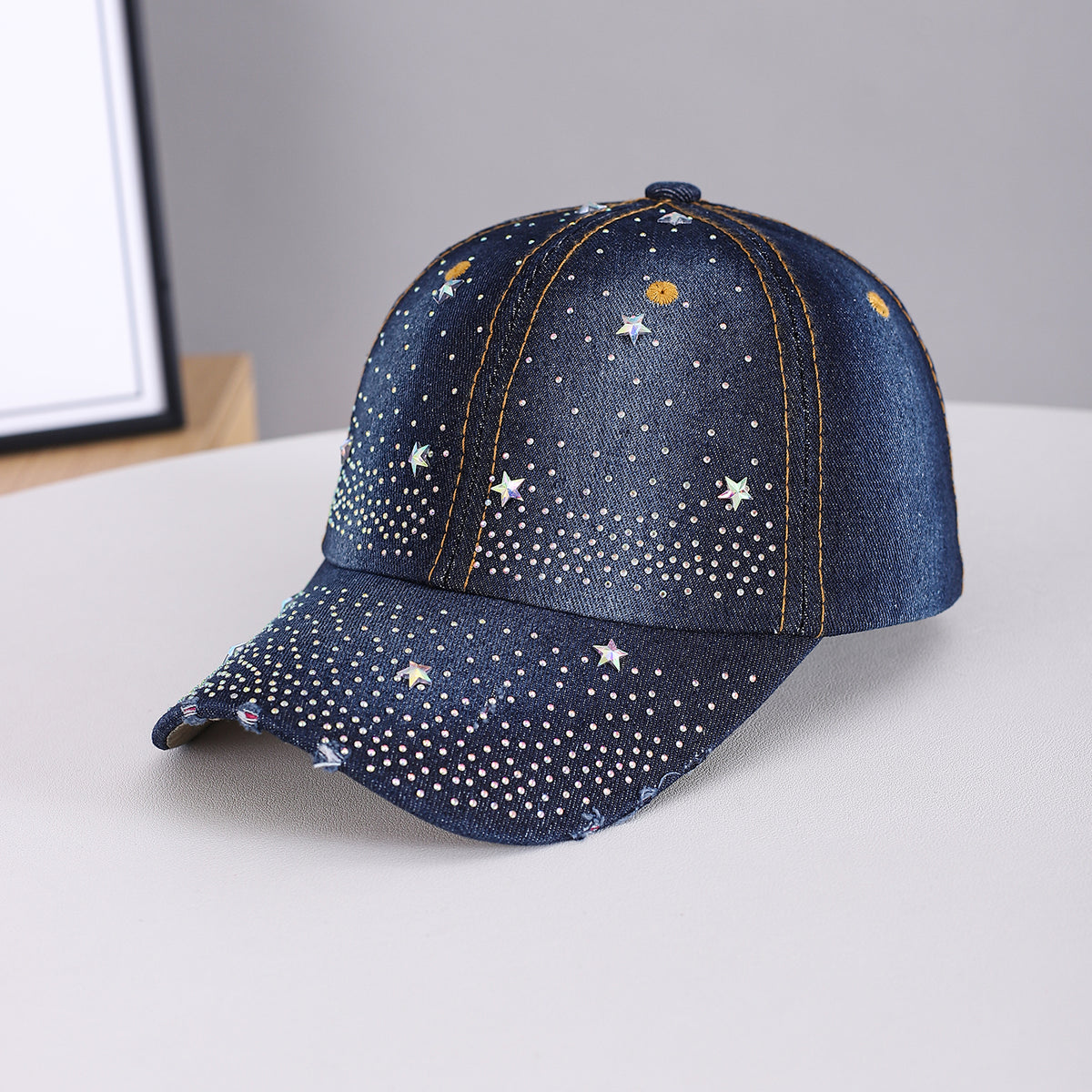 Men's And Women's Three-dimensional Glittering Diamond Mini Stars Distressed Craft Style Retro Streetwear Baseball Cap Suitable For Dates, School Outings – Premium 4 | RICALOUX