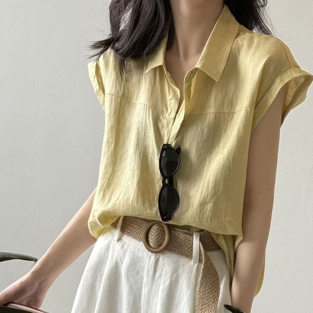 Retro Style Artistic Cardigan With A Polo Collar And Casual Bishop Sleeve by Ricaloux